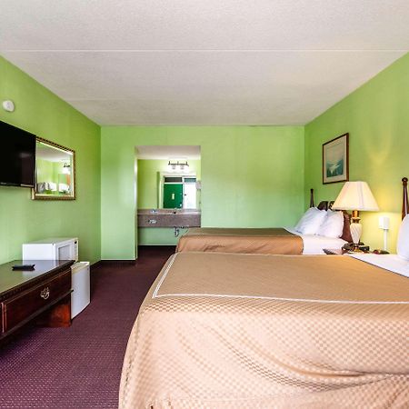 Rodeway Inn Renfro Valley Mount Vernon Exterior foto